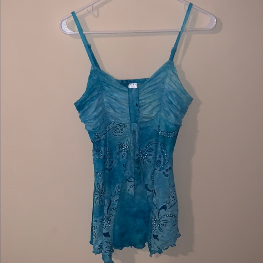 patterned tank top